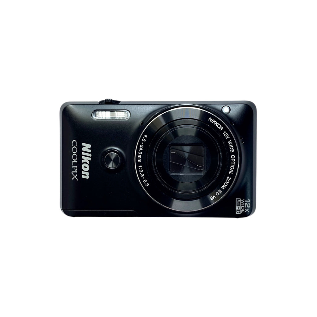 Nikon Coolpix s6900