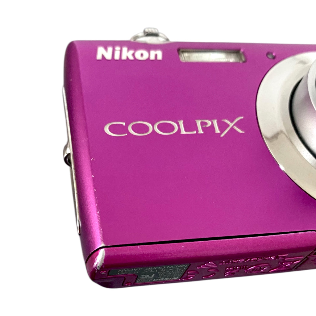 Nikon Coolpix s220